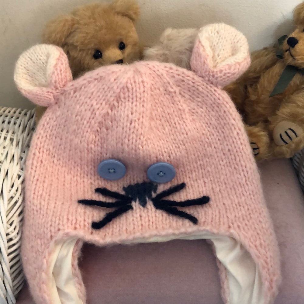 Cat hat - Picture 3 of 14